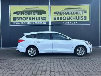 Ford Focus Wagon 1.0 EcoBoost Trend Edition Business picture 5