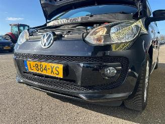 Volkswagen Up! 1.0 take up! BlueMotion picture 15