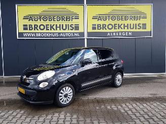Vaurioauto  passenger cars Fiat 500L 0.9 TwinAir Easy Eco 2013/5