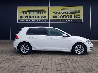 Volkswagen Golf 1.6 TDI Comfortline BlueMotion picture 4