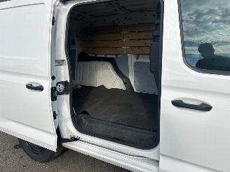 Volkswagen Caddy maxi Cargo 2.0 TDI Economy Business picture 21