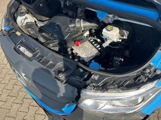 Mercedes Sprinter 317 1.9 CDI L2H2 RWD picture 9