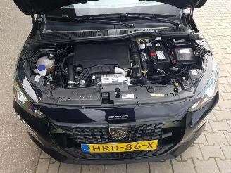 Peugeot 208 1.2 PureTech 100 Style picture 13