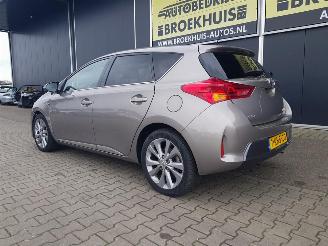 Toyota Auris 1.8 Hybrid Lease picture 8