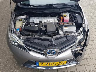 Toyota Auris 1.8 Hybrid Lease picture 12