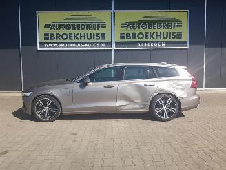 Volvo V-60 2.0 T6 Twin Engine AWD Inscription picture 2
