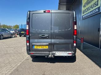 Renault Trafic 2.0 dCi 130 T30 L2H1 Comfort picture 5