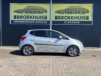 Kia Venga 1.6 CVVT First Edition picture 4