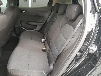 Renault Clio 1.0 TCe Zen picture 16