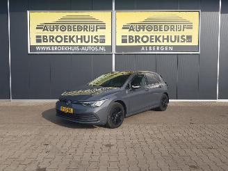 Voiture accidenté Volkswagen Golf 1.5 TSI Style 2022/8