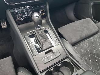 Skoda Superb Combi 1.4 TSI iV Business Edition Plus picture 19