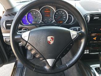 Porsche Cayenne 4.5 S picture 15