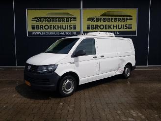 dañado vehículos comerciales Volkswagen Transporter 2.0 TDI L2H3 Highline Koelwagen 2018/11