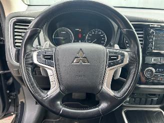 Mitsubishi Outlander 2.0 PHEV Executive Edition picture 17