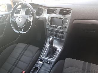 Volkswagen Golf 1.6 TDI Highline DSG picture 15