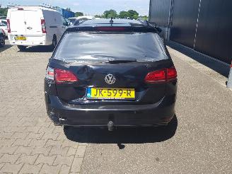 Volkswagen Golf 1.6 TDI Highline DSG picture 5