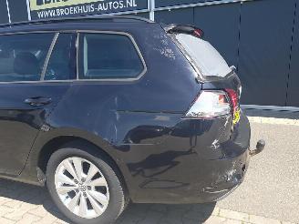 Volkswagen Golf 1.6 TDI Highline DSG picture 10