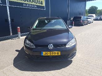Volkswagen Golf 1.6 TDI Highline DSG picture 3