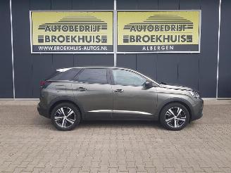 Peugeot 3008 1.2 PureTech Active picture 4