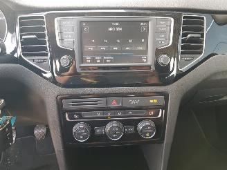 Volkswagen Golf Sportsvan 1.2 TSI Highline picture 19