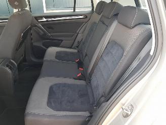 Volkswagen Golf Sportsvan 1.2 TSI Highline picture 16