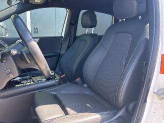 Mercedes B-klasse 200d picture 11