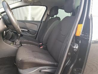 Renault Clio Estate 0.9 TCe Night&Day picture 10