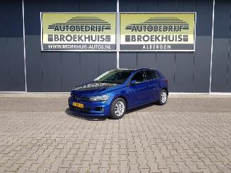 uszkodzony samochody osobowe Volkswagen Polo 1.6 TDI Comfortline Business DSG-automatic 2019/7