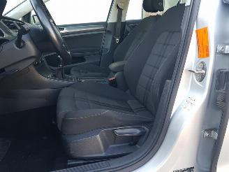 Volkswagen Golf 1.6 TDI Comfortline BlueMotion picture 15