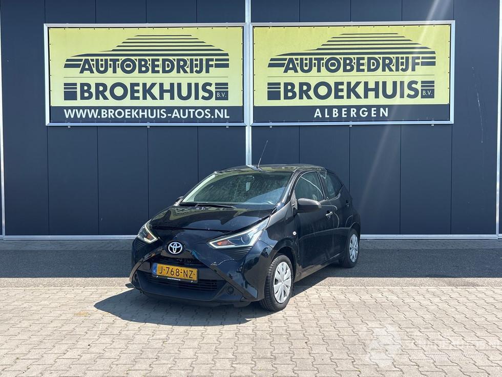 Toyota Aygo 1.0 VVT-i x-fun