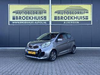 Auto incidentate Kia Picanto 1.0 CVVT ISG Design Edition 2013/1