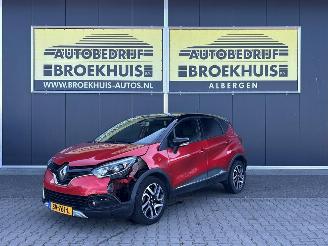 Gebrauchtwagen PKW Renault Captur Helly Hansen 2015/6