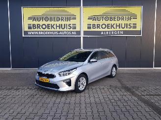Coche accidentado Kia Ceed Sportswagon 1.0 T-GDi DynamicPlusLine 2020/11