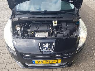 Peugeot 5008 1.6 VTi ST 7p. picture 25