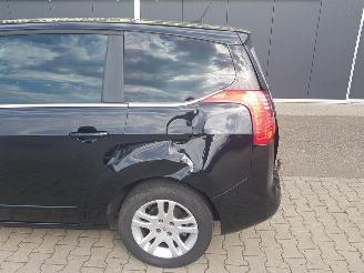 Peugeot 5008 1.6 VTi ST 7p. picture 9