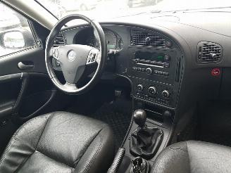 Saab 9-5 Estate 2.3t Vector Sport picture 14