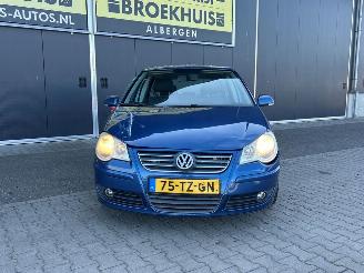 Volkswagen Polo 1.4-16V Optive picture 3
