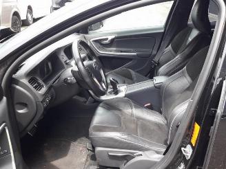 Volvo V-60 V60 I (FW/GW), Combi, 2010 / 2018 2.0 D4 16V picture 11