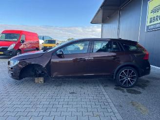 Volvo V-60 V60 Cross Country I (FZ), Combi, 2010 / 2018 2.0 T5 16V picture 2