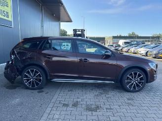 Volvo V-60 V60 Cross Country I (FZ), Combi, 2010 / 2018 2.0 T5 16V picture 6