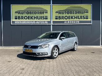 Schadeauto Volkswagen Passat Variant 1.6 TDI BlueMotion Executive Edition 2014/9
