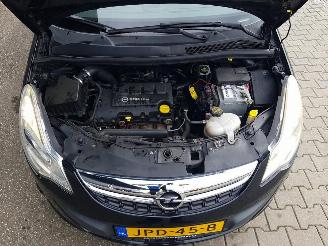 Opel Corsa 1.4-16V picture 11