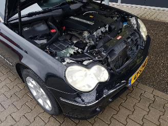 Mercedes C-klasse 180 K. Elegance picture 13