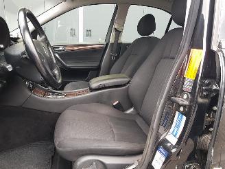 Mercedes C-klasse 180 K. Elegance picture 15