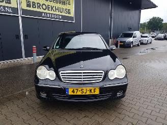 Mercedes C-klasse 180 K. Elegance picture 3