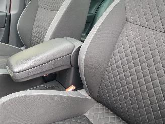 Skoda Rapid Spaceback 1.2 TSI Greentech Style picture 24