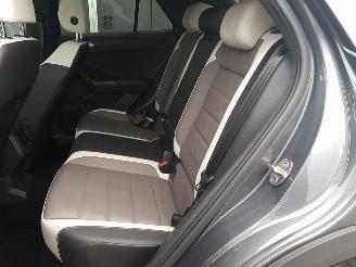 Volkswagen T-Roc 2.0 TSI 4Motion Sport picture 17