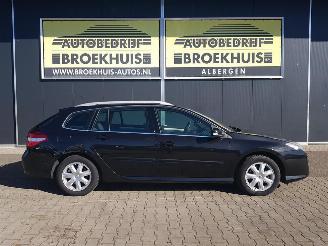 Renault Laguna Estate 2.0 16V T Dynamque picture 4