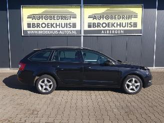 Skoda Octavia Combi 1.6 TDI Greentech Ambition Business picture 4