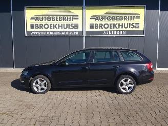 Skoda Octavia Combi 1.6 TDI Greentech Ambition Business picture 2